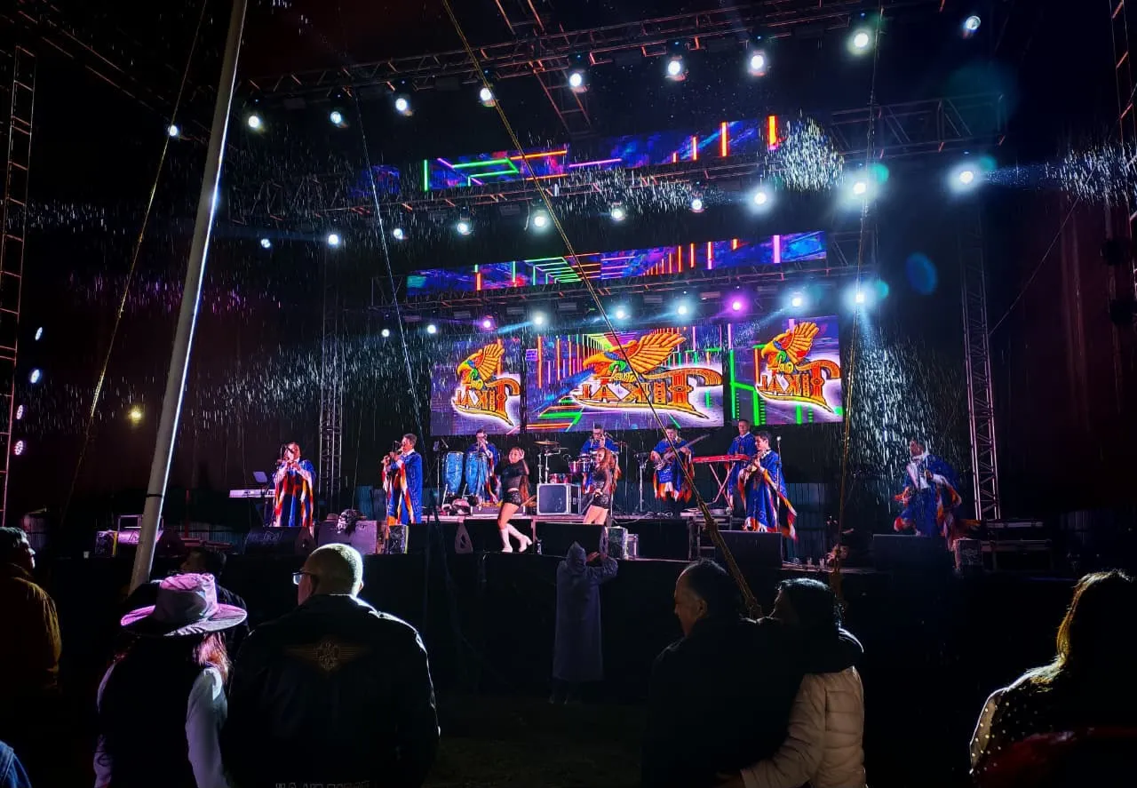 Grupo Tikal en concierto