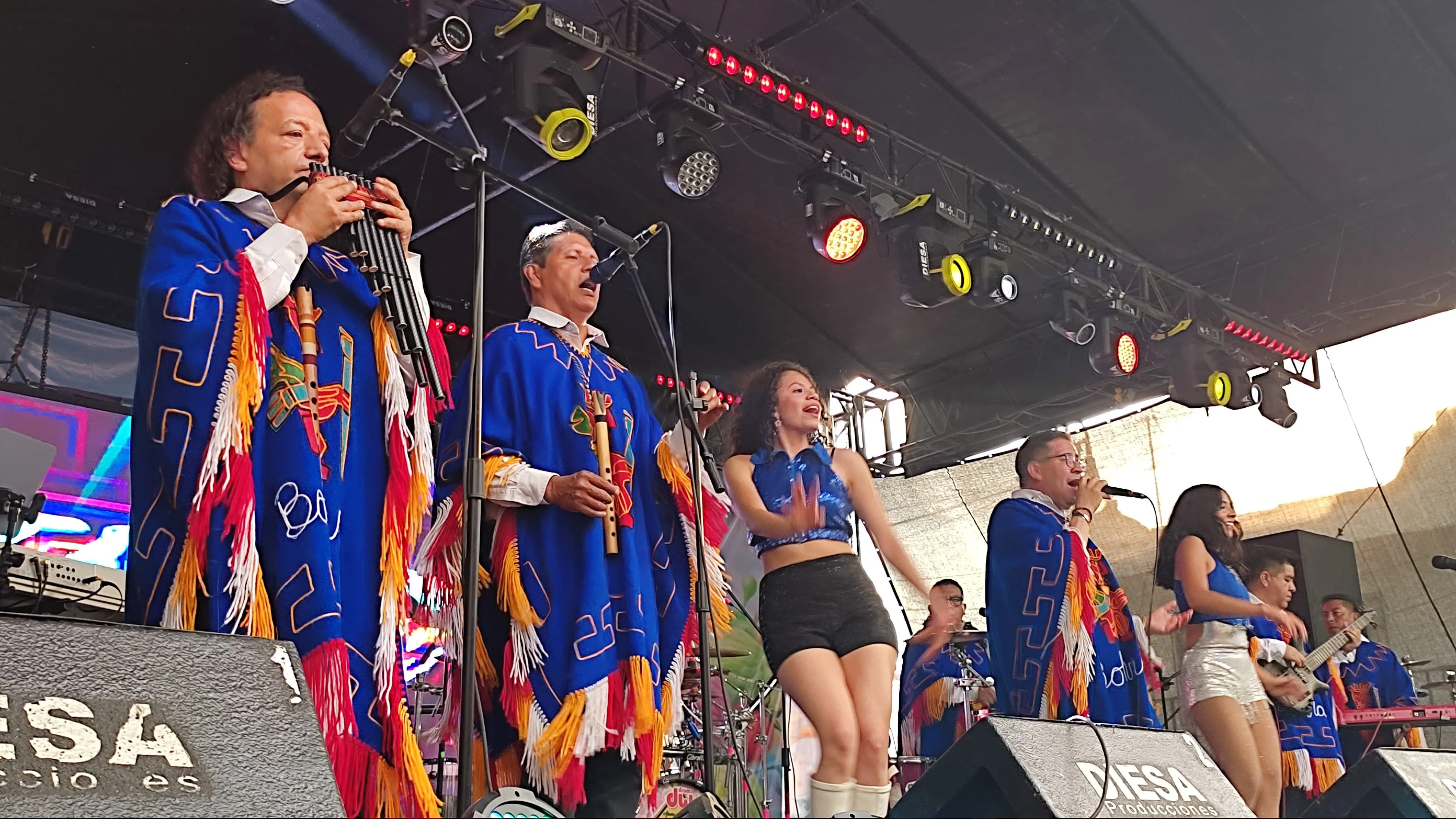 Grupo Tikal en concierto