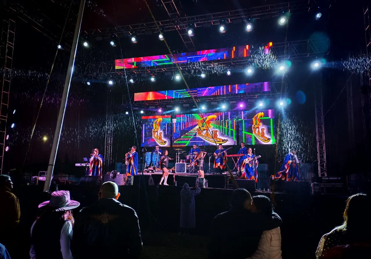 Grupo Tikal en concierto